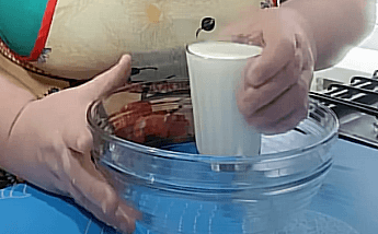 Неймовірно пухкі пиріжки з капустою: простий рецепт від Валентини Сови