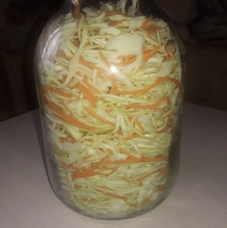 капуста в банці