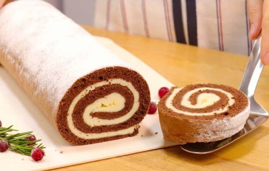 Бісквітний рулет 2 в 1
