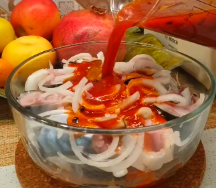 Риба в маринаді