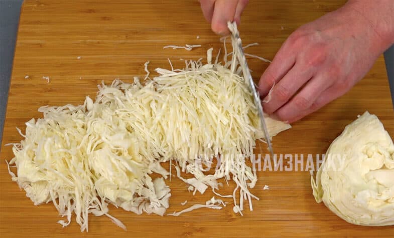 Готова квашена капуста