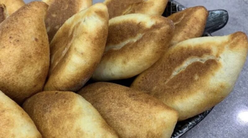 Пиріжки, спечені в духовці