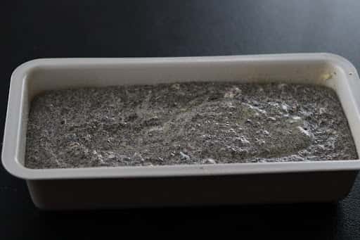 Маковий пиріг з яблуками - проста та дуже смачна випічка до чаю