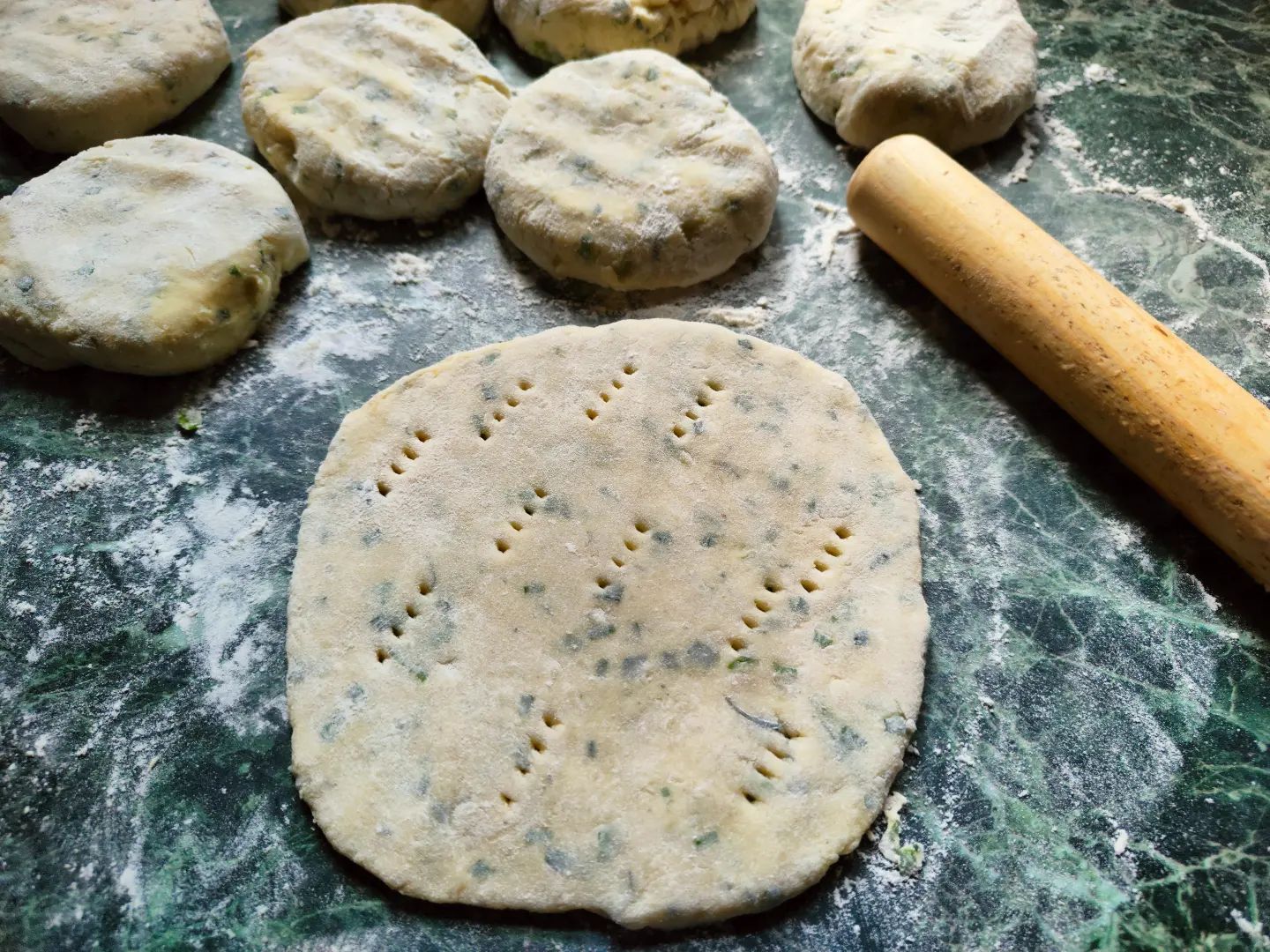 Сформовані коржі