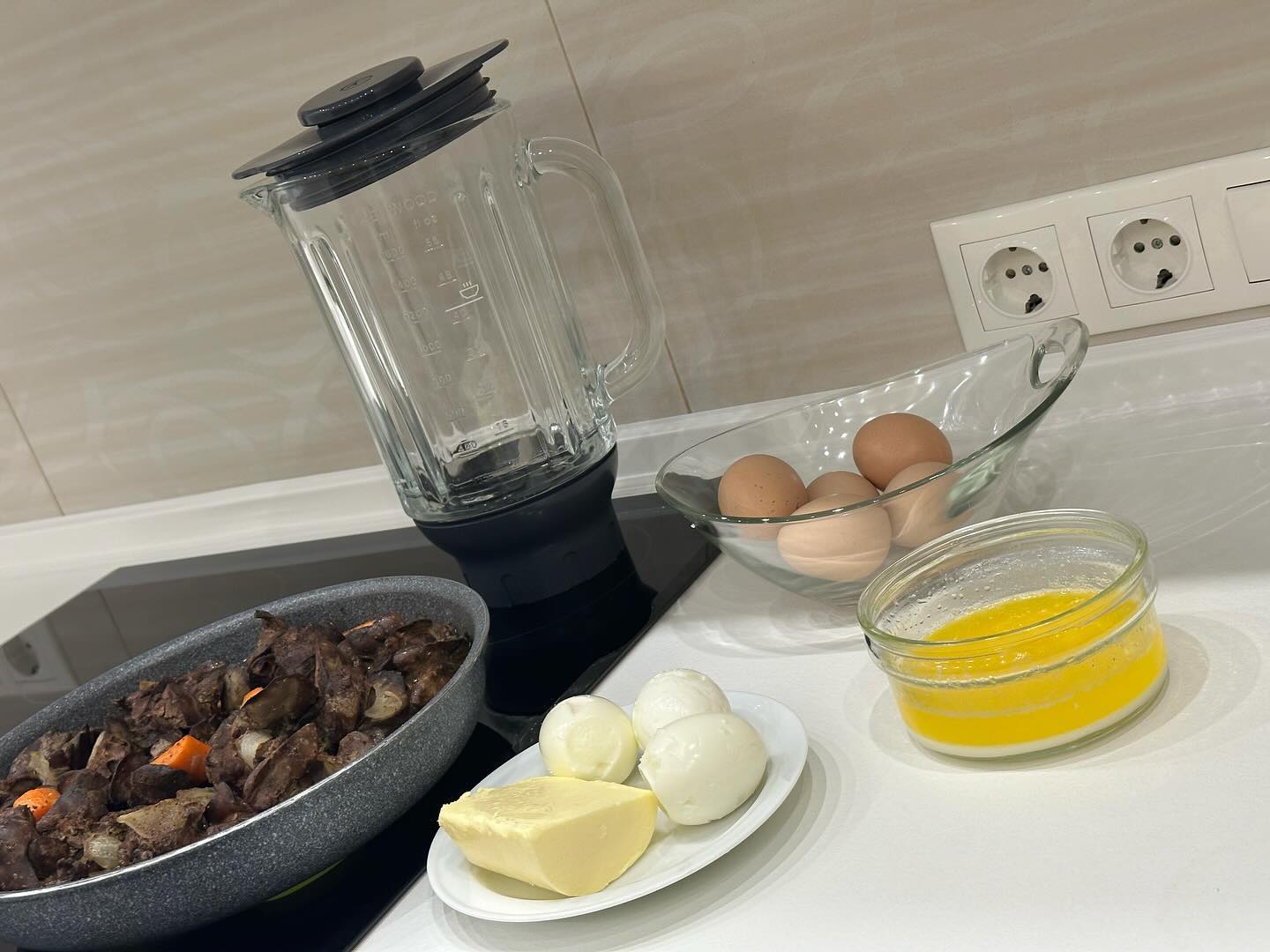 Ніжний печінковий паштет в домашніх умовах