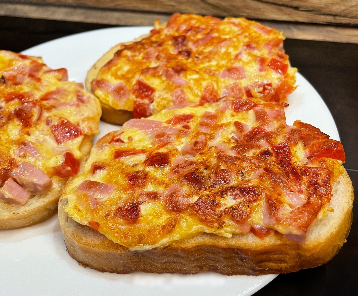 Шкільні бутерброди: смачний, ситний та простий перекус чи сніданок з доступних продуктів