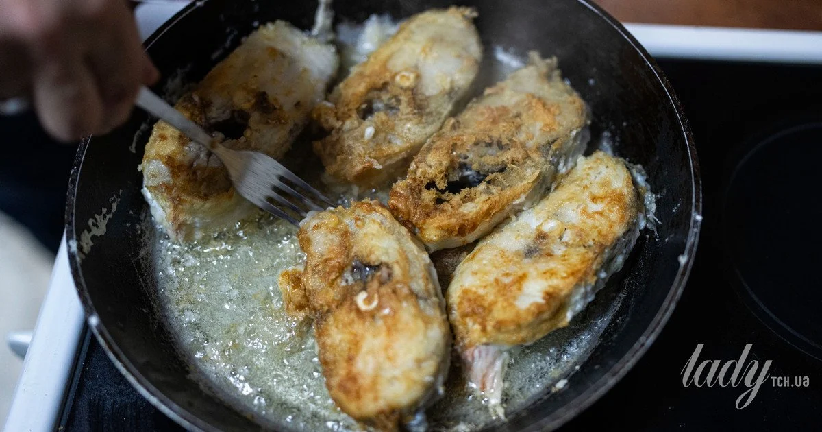 Як смажити рибу так, щоб вона не прилипала до пательні
