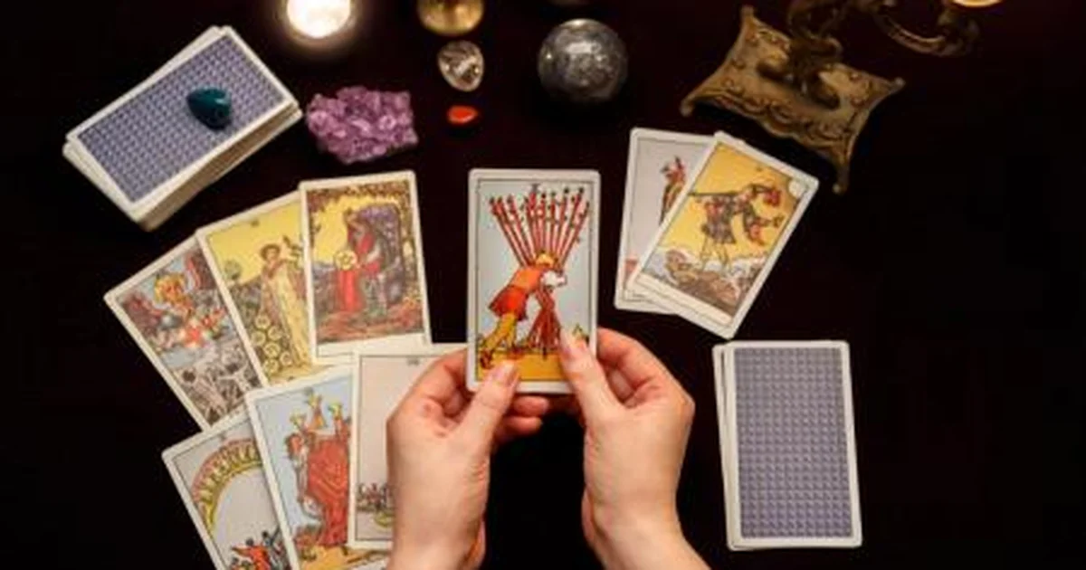 Гороскоп на 29 квітня: Левам - нові можливості, Стрільцям - виклики на роботі