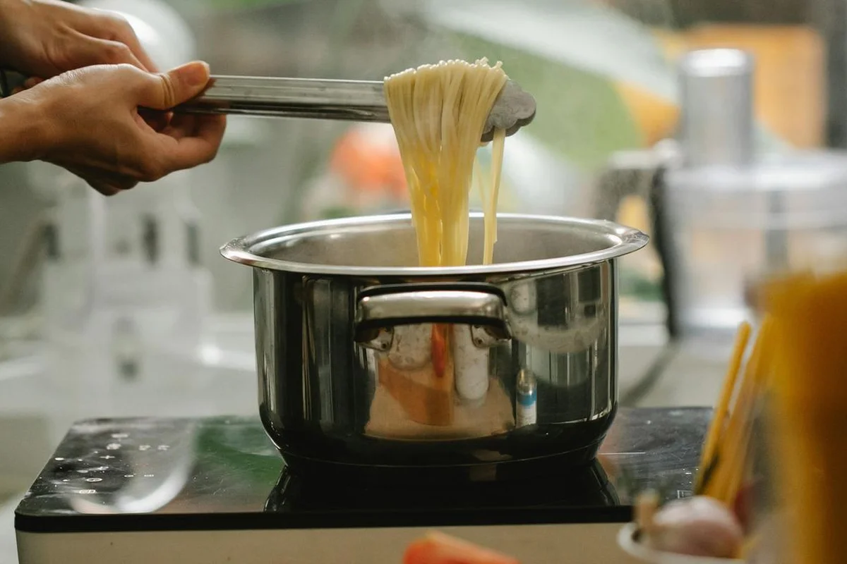 Олія і паста