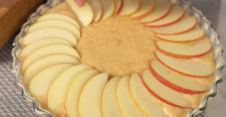 італійський яблучний пиріг крок 2