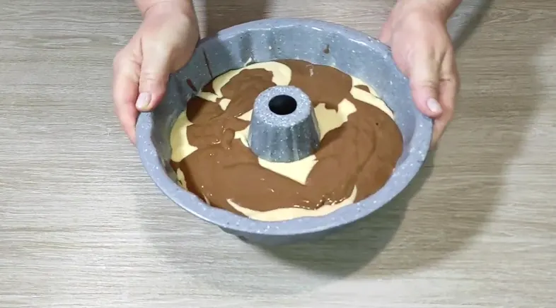 кекс з шоколадною глазурю — крок 4, покроковий рецепт