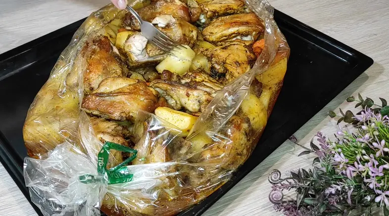 курячі бедра з картоплею — крок 7, покроковий рецепт