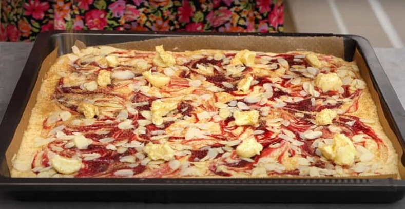 малиново-мигдальний пиріг крок 3