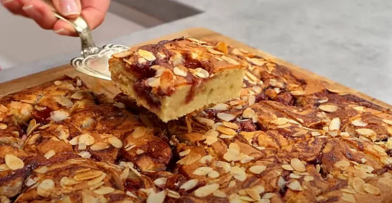 малиново-мигдальний пиріг крок 4