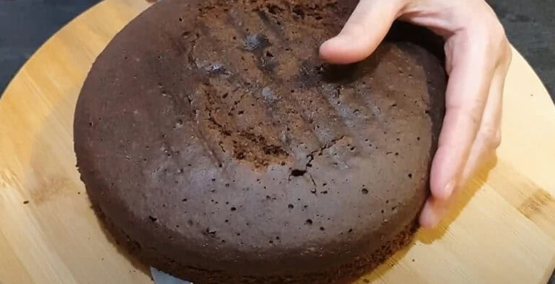 Не торт, а Мрія! «Премʼєра»: Вологий Без пропитки! Без міксера! Без Ваги. крок 3