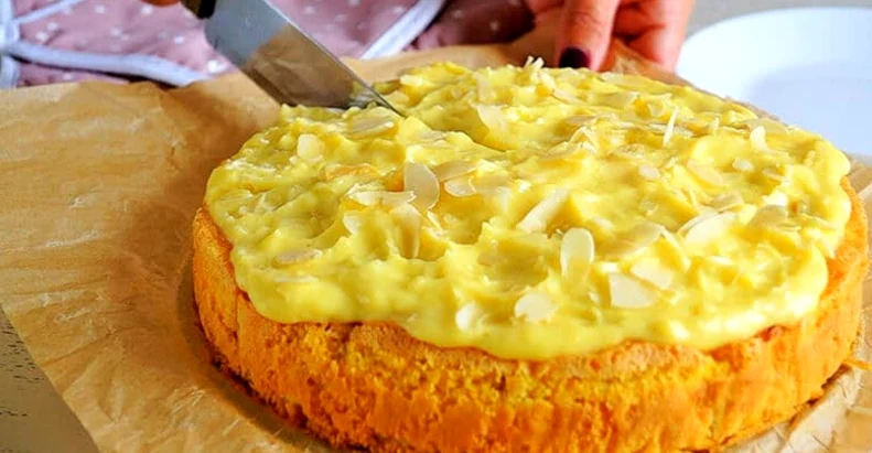 незвична шарлотка крок 1