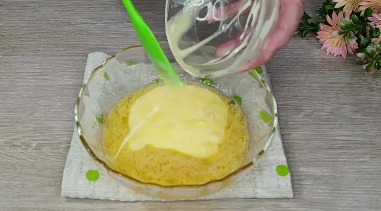 пампушки з вишнею — крок 2, покроковий рецепт