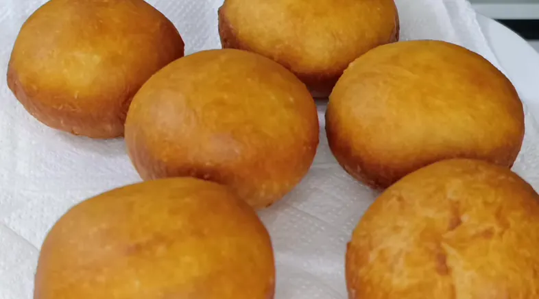 пампушки з вишнею — крок 8, покроковий рецепт