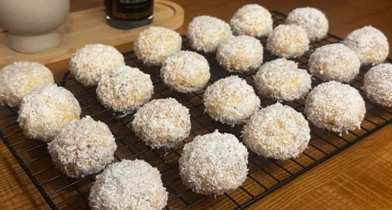 Печиво «Сніжки» — рецепт із газети 1995 року! Відтворила 1:1 — смак дитинства крок 3