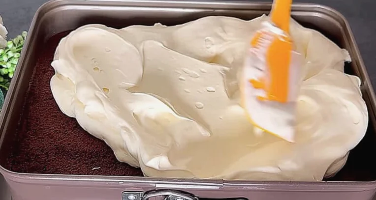 Плакучий торт крок 3