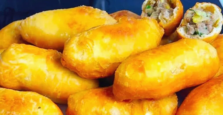 пиріжки на кефірі крок 1