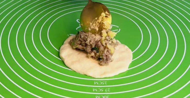 пиріжки на кефірі крок 1