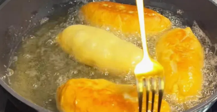 пиріжки на кефірі крок 2