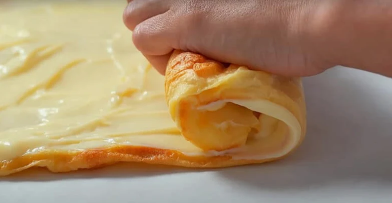 рецепт рулету з заварним кремом крок 3