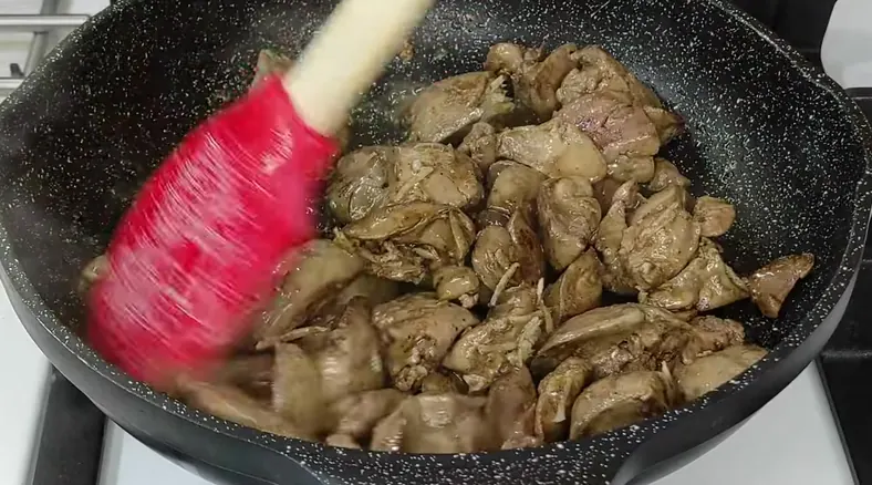 салат з курячої печінки — крок 4, покроковий рецепт