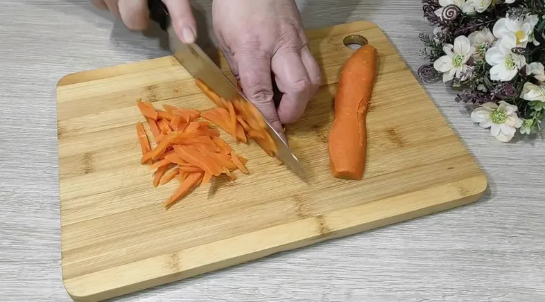 салати з простих продуктів — крок 4, покроковий рецепт