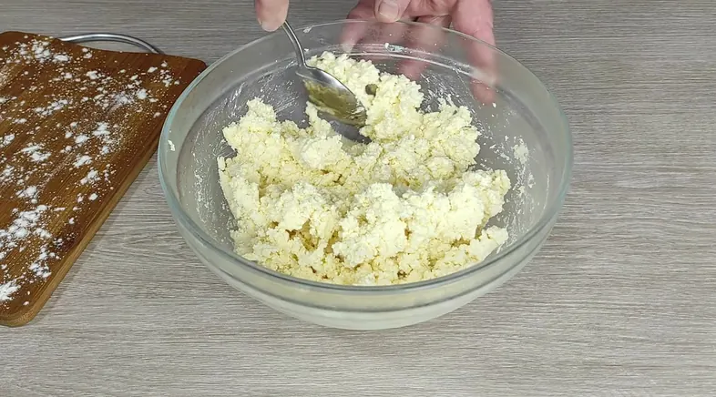 сирники як у дитинстві — крок 3, покроковий рецепт