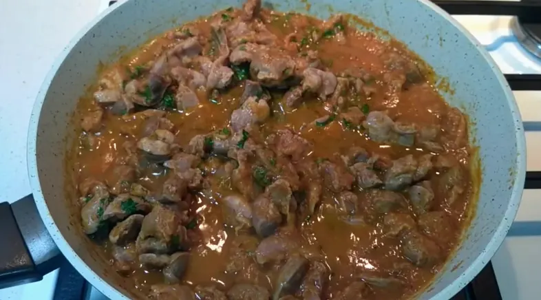 тушені курячі желудки — крок 7, покроковий рецепт