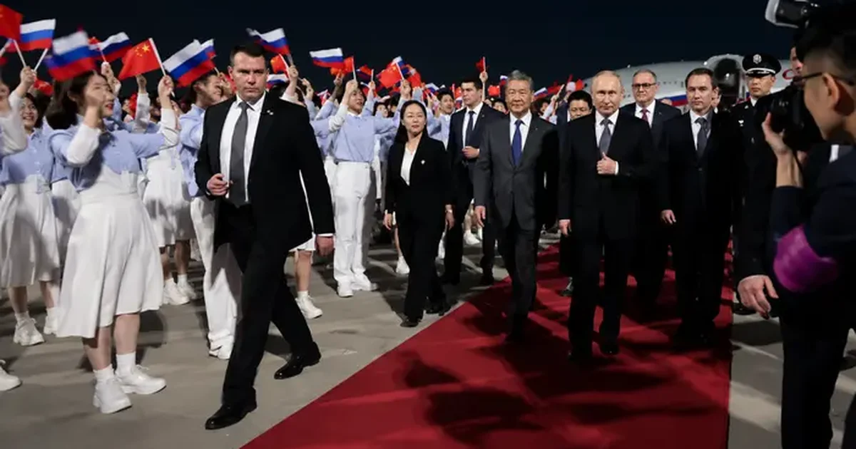 Новина: Володимир Путін прибув до Китаю для офіційних переговорів