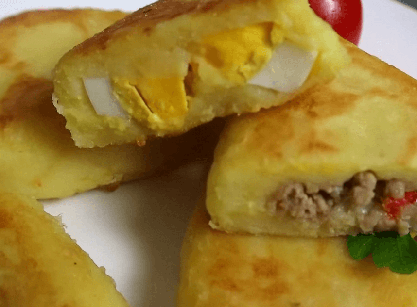 картопляні зрази з ковбасою