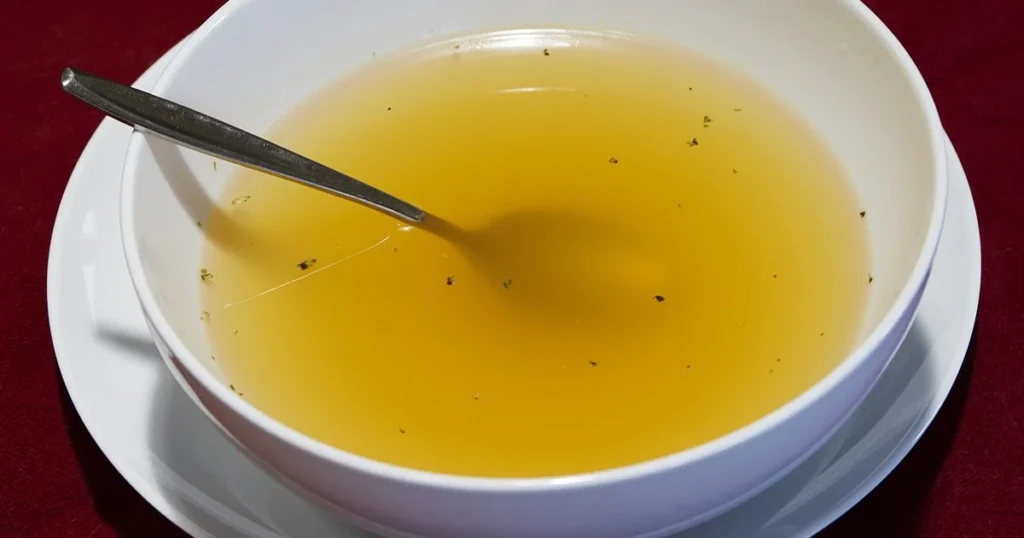 чашка яловичого бульйону на день