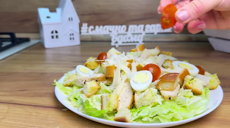 салат Цезар — крок 5, покроковий рецепт