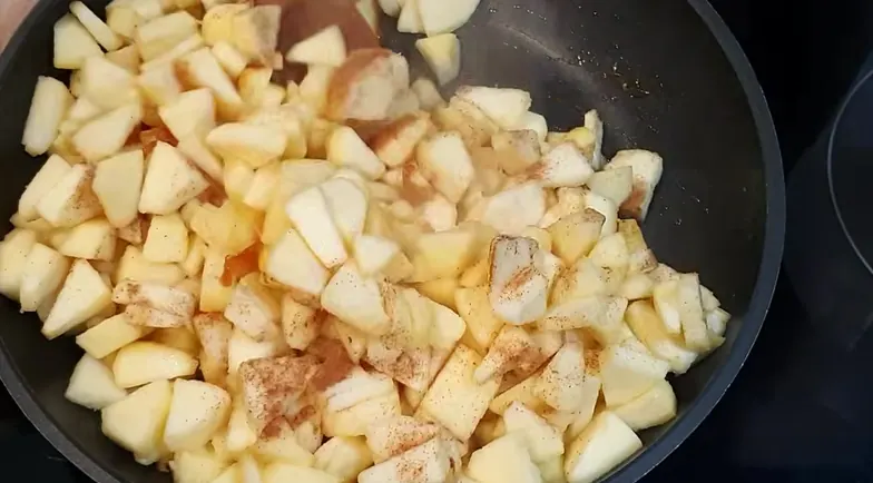 яблучний крамбл — крок 2, покроковий рецепт