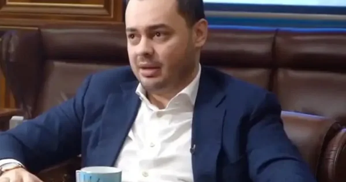 сєяр куршутов виграв у верховному