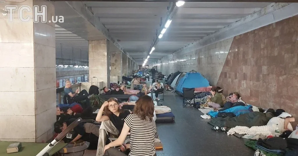 метро Київ укриття